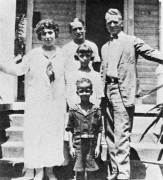 1925, Miami
